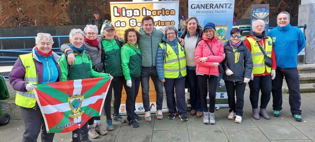 Liga de Senderismo: Serantes por GR-123