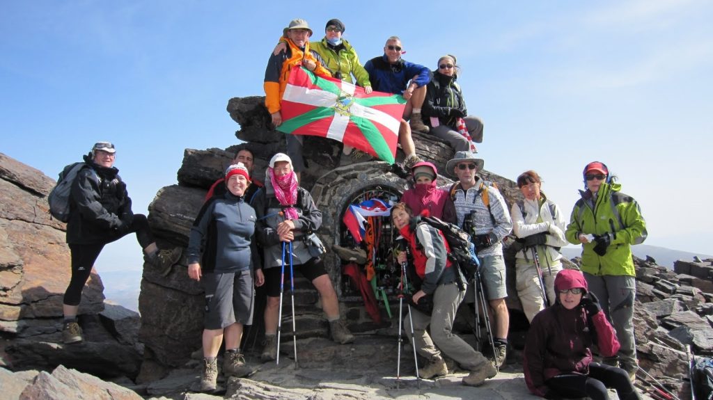 Los 7 Centenarios de Sierra Nevada: Cerro Pelado-Chullo-Alcazaba-Veleta-Mulhacén-Caballlo-Trevenque