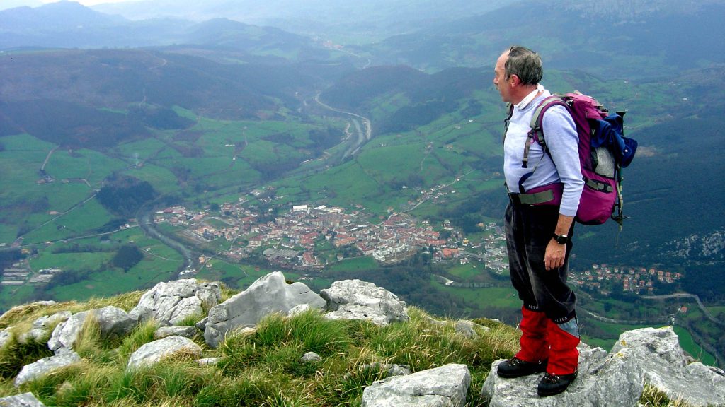 Desde Ramales de la Victoria: San Vicente (Homenaje a Jose María Rodrigo (Txema)